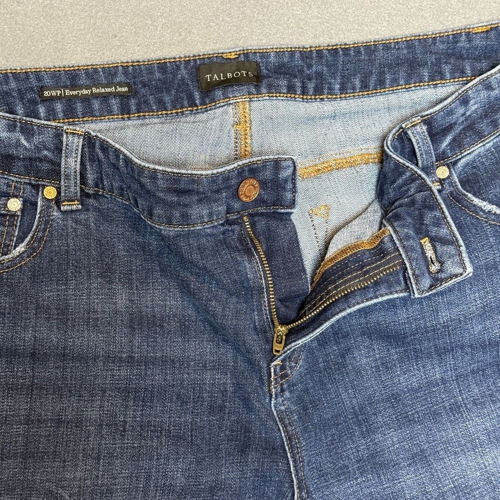 Talbots Everyday Relaxed Jeans Medium Wash Denim Women's Size 20WP - Picture 4 of 8